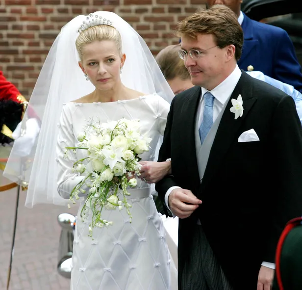 Archieffoto van prinses Mabel en prins Friso bij hun bruiloft, 24 april 2004.