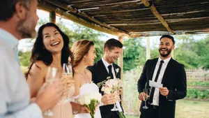 Trouw aan de dresscode: hoe ga je gekleed als bruiloftsgast?