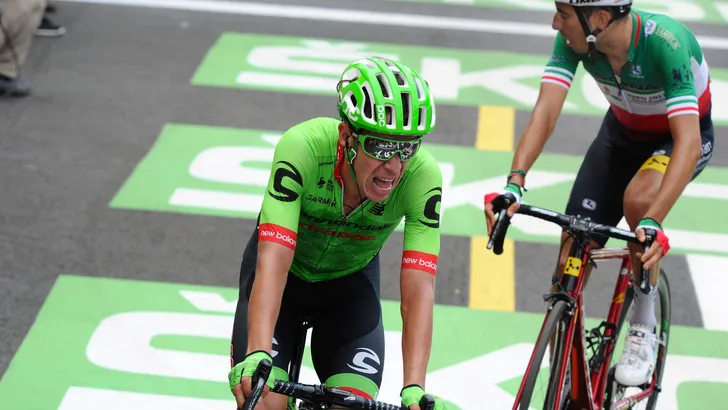 Tour de France: Urán en Bennett bestraft voor bevoorrading; Bardet gaat vrijuit
