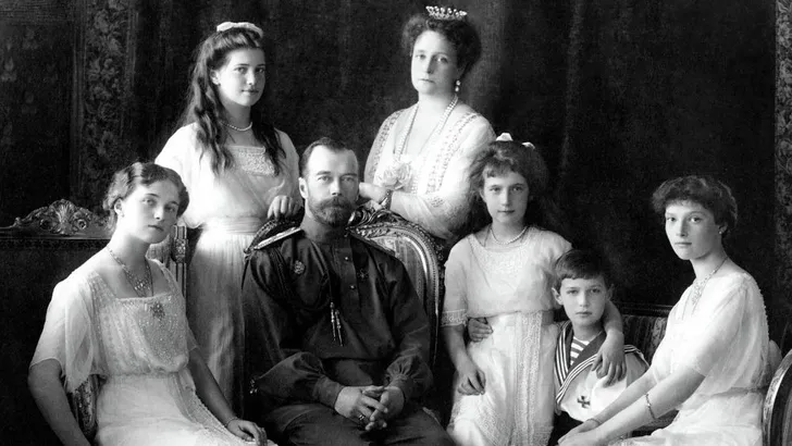 Kijktip: smeuïge serie over The Romanoffs