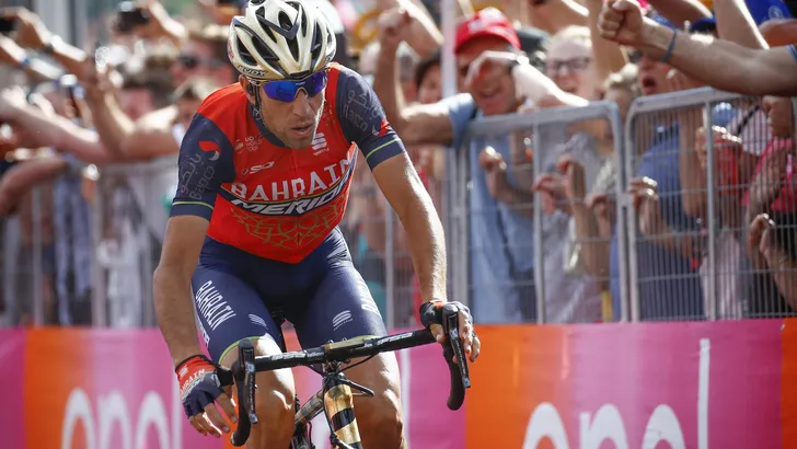 Vuelta: Nibali wint in extremis in Andorra, Froome nieuwe leider