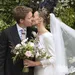 Hugh Grosvenor en Olivia Henson, de Duke en Duchess van Westminster, bij hun huwelijk. – Leuk babynieuws voor prins William.