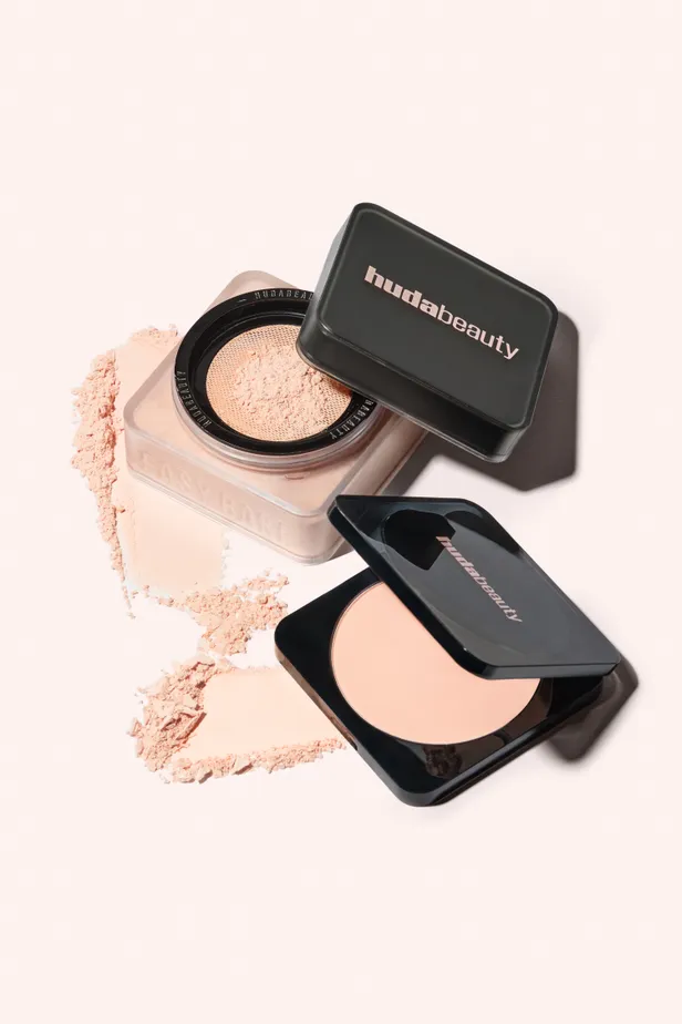 Huda Beauty's Easy Bake-poeder en de nieuwe Easy Bake Pressed Powder