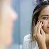 Hoe je jouw make-up het beste kunt aanbrengen als je momenteel kampt met een droge huid