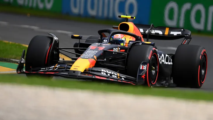 Sergio Perez crasht in Q1 Melbourne