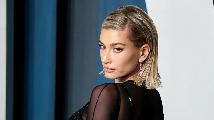 Hailey Bieber