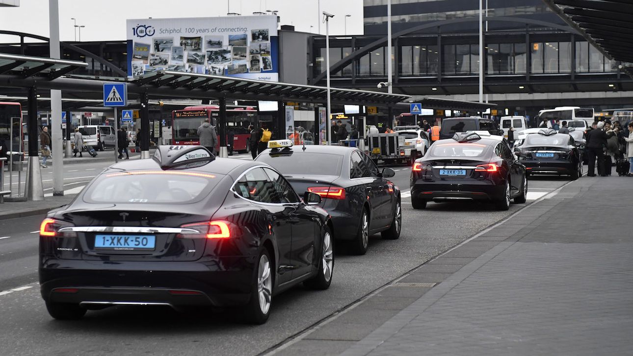 Wat Kost Een Taxi Naar Schiphol? Hier Moet U Op Letten