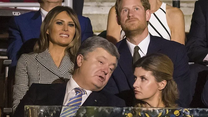 De queen en de Trumps: even bijlezen