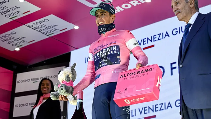 Afonso Eulálio is de verrassende Maglia Rosa na de vijfde etappe. De Portugees werd vorig jaar negende op het loodzware WK in Rwanda. Hoe ver kan hij in de Giro d'Italia komen?