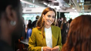 Prinses Kate bij de uitreiking van de Queen Elizabeth II Award