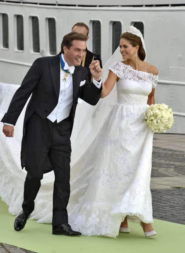 Royal uitvreters: prinses Madeleine van Zweden in 2013 bij haar huwelijk met Christopher O'Neill.