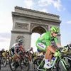 Opinie | Weg met die Champs-Élysées uit de Tour! 