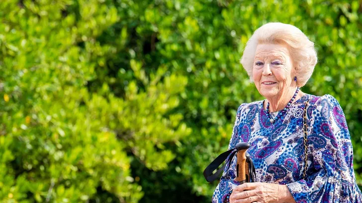 Prinses Beatrix: nordic walking door de mangrove