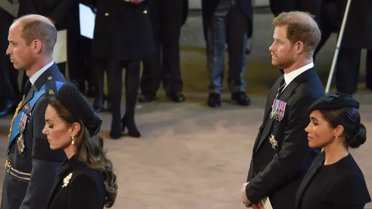 The coffin of Queen Elizabeth II is brought into Westminster Hall