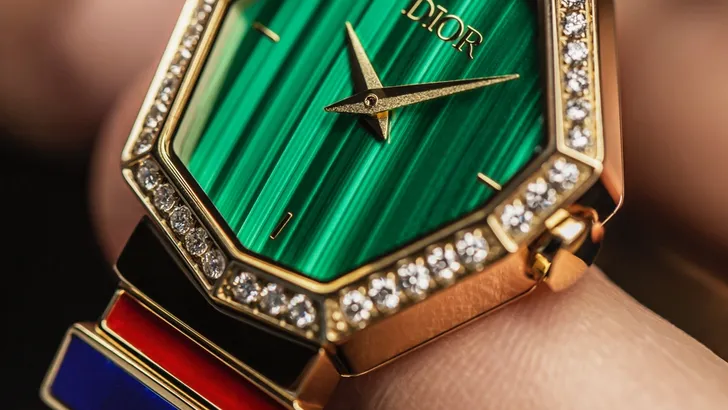 Gem Dior horloges: heel sexy, zonder sluiting