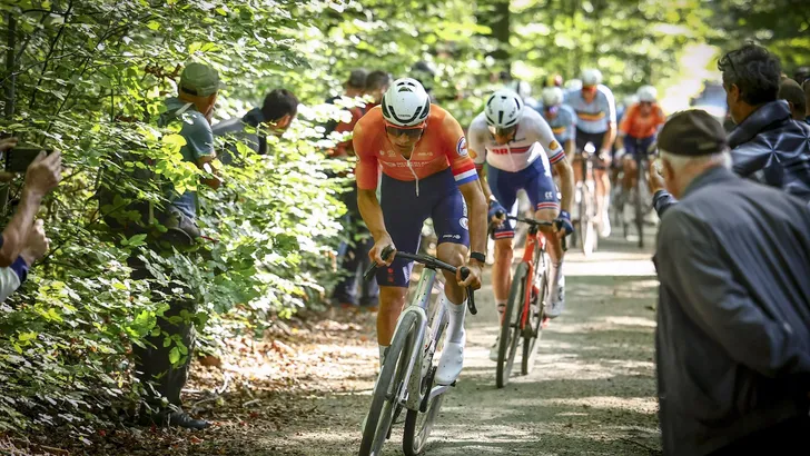 Gravelkoersen zijn in mum van tijd uitgegroeid tot een van de populairste disciplines op de fiets. Voor recreanten, maar ook voor (net gestopte) profs op de weg.