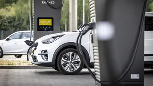 Range anxiety: waarom de actieradius van je elektrische auto nooit klopt (en wat je er aan kunt doen)