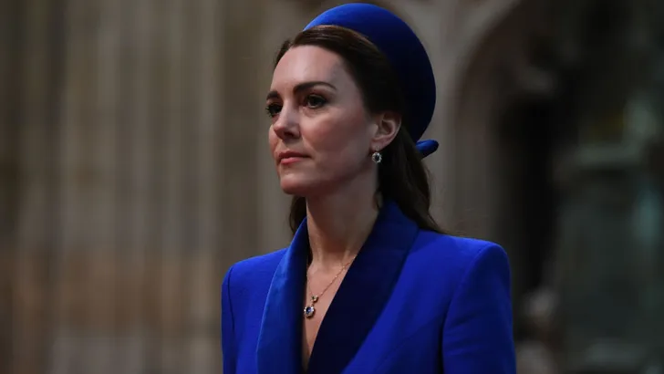 Koningsblauw voor Kate bij Commonwealth Day Service