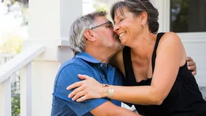Hormonale verschuivingen in de overgang: 3 milde manieren om je libido te ondersteunen