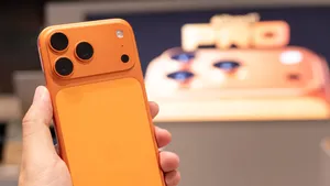 Apple verkocht meer dan 3 miljard iPhones zonder ooit over batterij of RAM te praten — en dat is geen toeval