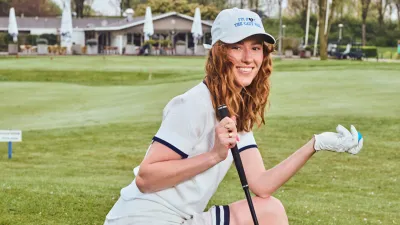 Rosanne verruilde haar hockeystick voor golfschoenen en is inmiddels helemaal verslaafd. Ontdek waarom golf dé nieuwe lifestyle-sport is.