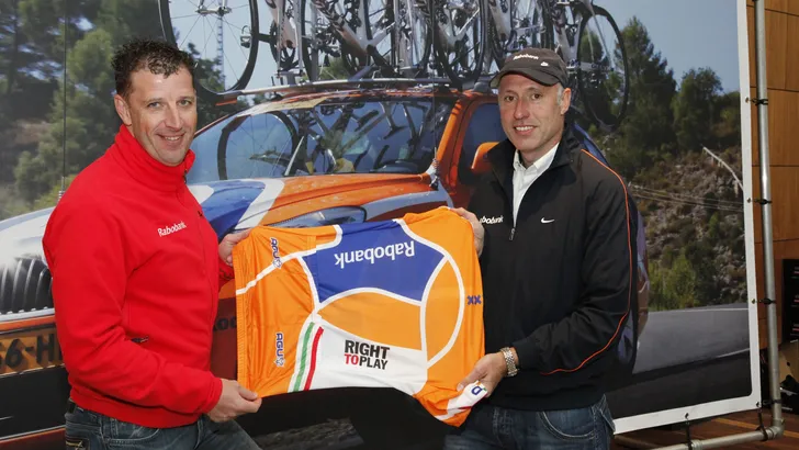 Rabobank rijdt de Giro met een special tenue