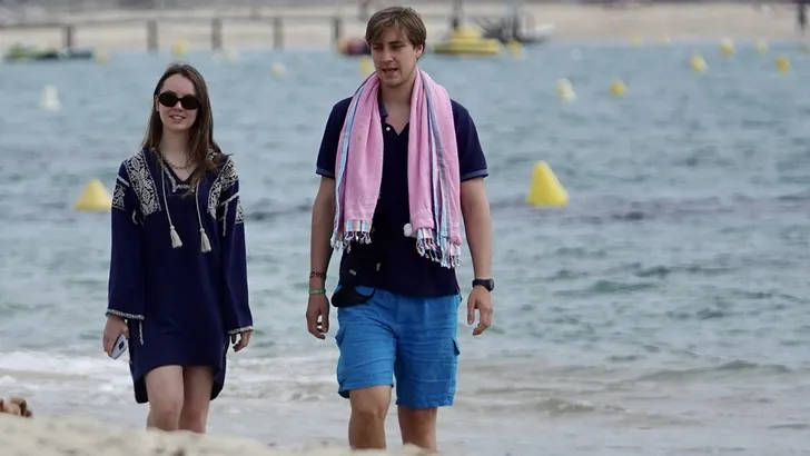 Prinses Alexandra is al helemaal in vakantiestemming