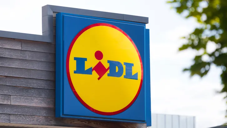 Chaos in de keuken is verleden tijd: déze slimme keukenorganizer van 13 euro creëert direct extra ruimte
