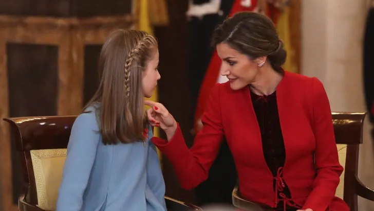 Wil je zien: het kniksje van prinses Leonor (12)