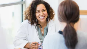 vrouw dokter gezondheid