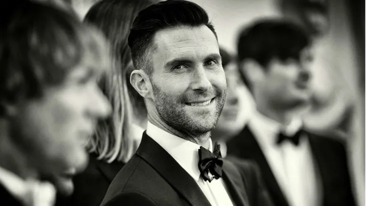 Adam Levine geeft serenade