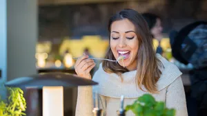 Dit gebeurt er met je lichaam als je elke dag één extra hand groenten toevoegt aan je lunch