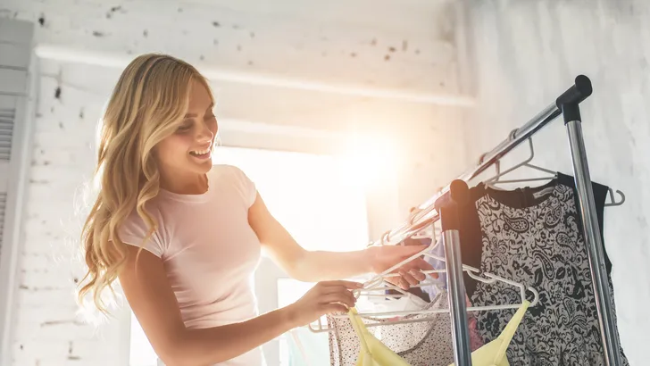 Zo bouw je een capsule wardrobe in 5 stappen 