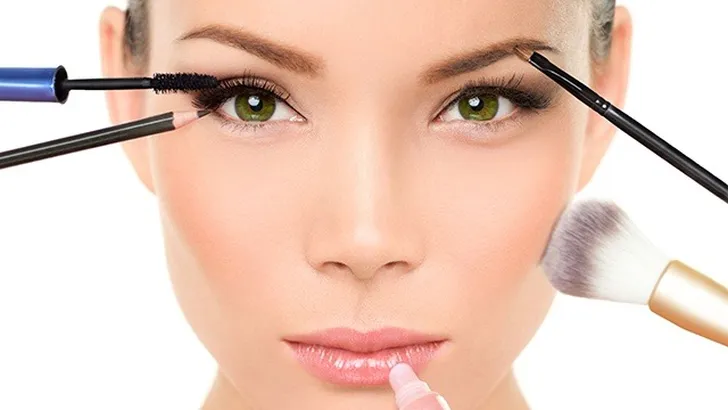 Door deze 5 make-up trucs lijk je direct jonger