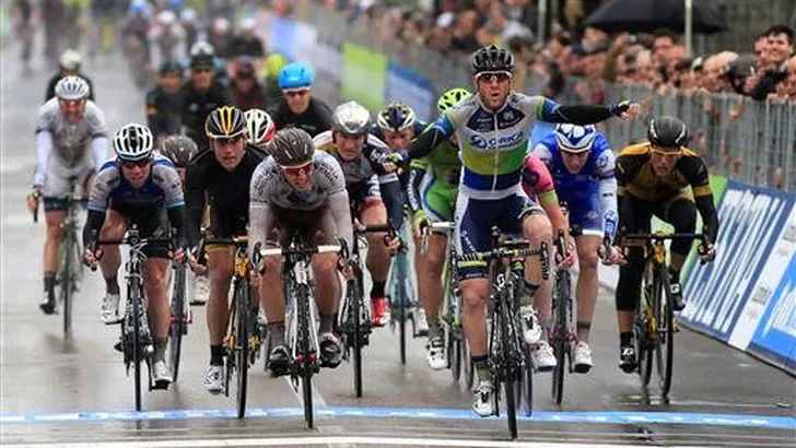 Tirreno: Goss de snelste sprinter in de regen