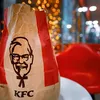 Late night snacking? Je kunt binnenkort terecht bij de allereerste 'Nacht KFC' | Grazia