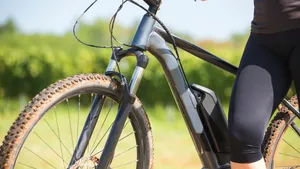 Fietsaccu in de zon
