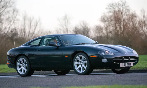 Jaguar XK8