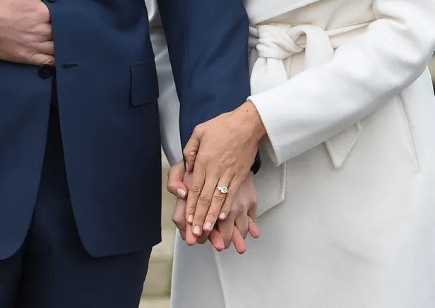 Verlovingsring Meghan Markle prins Harry.