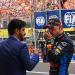 Mohammed Ben Sulayem, de voorzitter van de FIA, samen met Max Verstappen van Red Bull