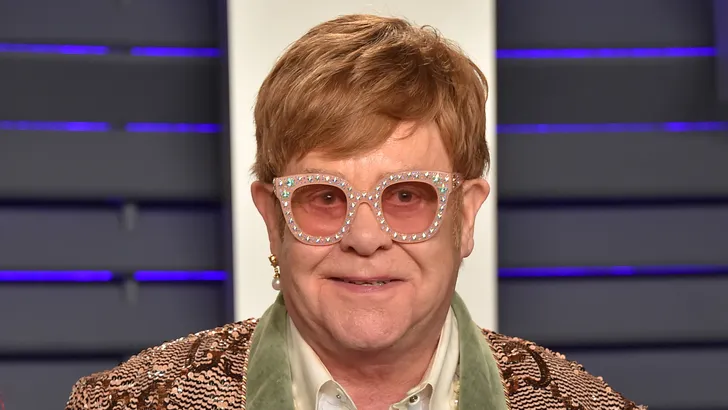 Zoontjes Elton John weten niet hoe beroemd hun vader écht is