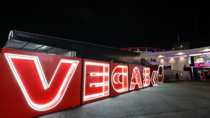 Het bord bij de ingang van de Grand Prix van Las Vegas