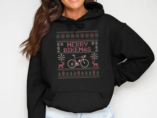 kersttrui waar de woordgrap merry bikemas opstaat
