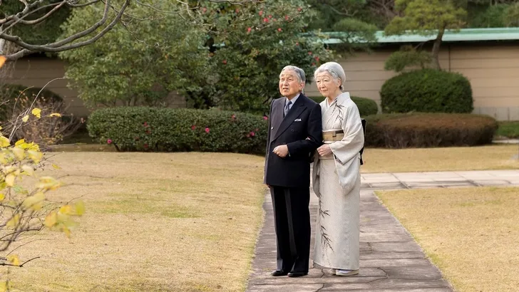 Japan: keizer Akihito bezig met laatste ronde