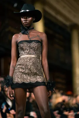 Aadnevik tijdens London Fashion Week A/W 2025