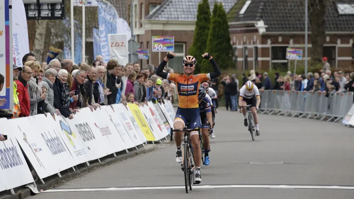 Chantal Blaak komt solo aan in 's-Heerenberg