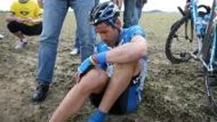 Hincapie langere tijd uitgeschakeld