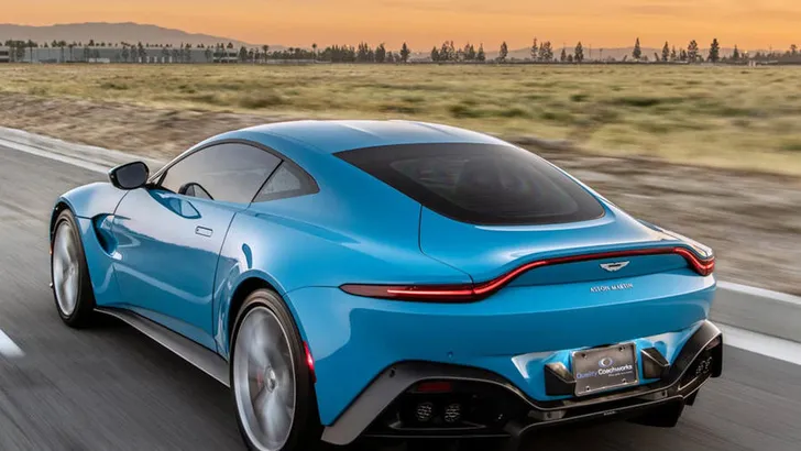 Gepantserde Aston Martin Vantage is echte James Bond-wagen
