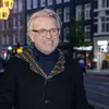 Gordon beleefde vreemd moment tijdens trio met stel: 'Dacht nu is het tijd om te gaan'  | Panorama