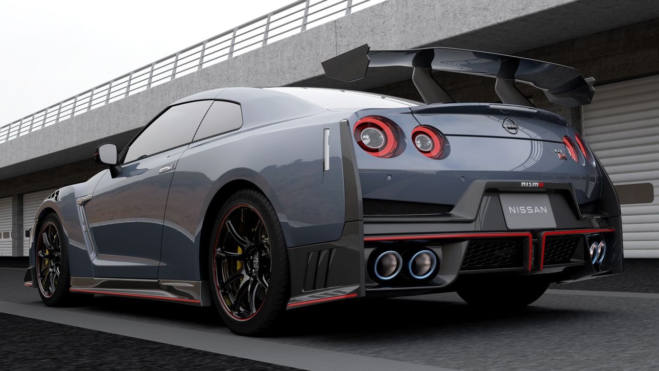 Huh? Nissan R35 GTR is nog steeds niet dood Autobahn